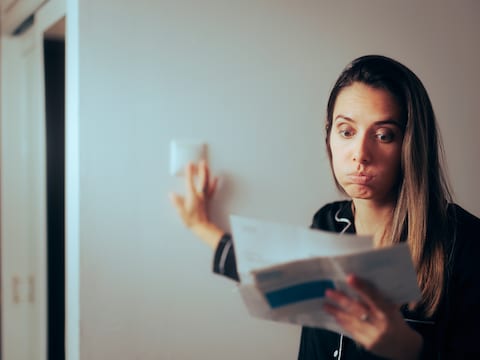 Onaangename verrassingen op je slotfactuur vermijden? Mogelijk biedt de keuze voor een maandelijkse afrekening de oplossing.