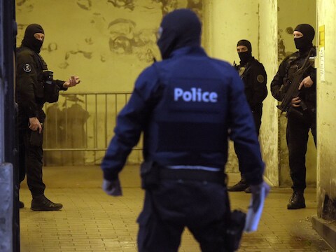 Archiefbeeld van de verschijning van Mohammed Amri en Hamza Attou voor de Raadkamer in Brussel.