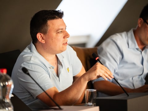 Rodney Talboom, fractieleider van Vooruit, in de gemeenteraad. 