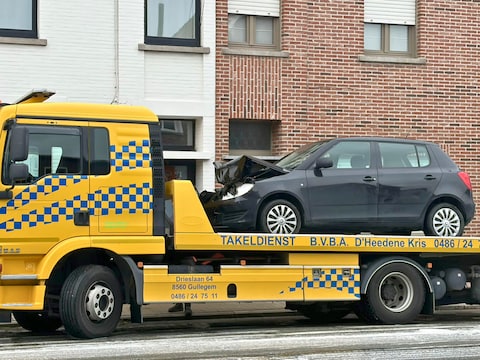 Even verkeershinder door kop-staartbotsing in Wevelgem.