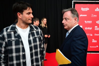 Foto bij: De Wever en co schakelen eindelijk een versnelling hoger: elke maatregel lijn per lijn overlopen, van 's middags tot middernacht