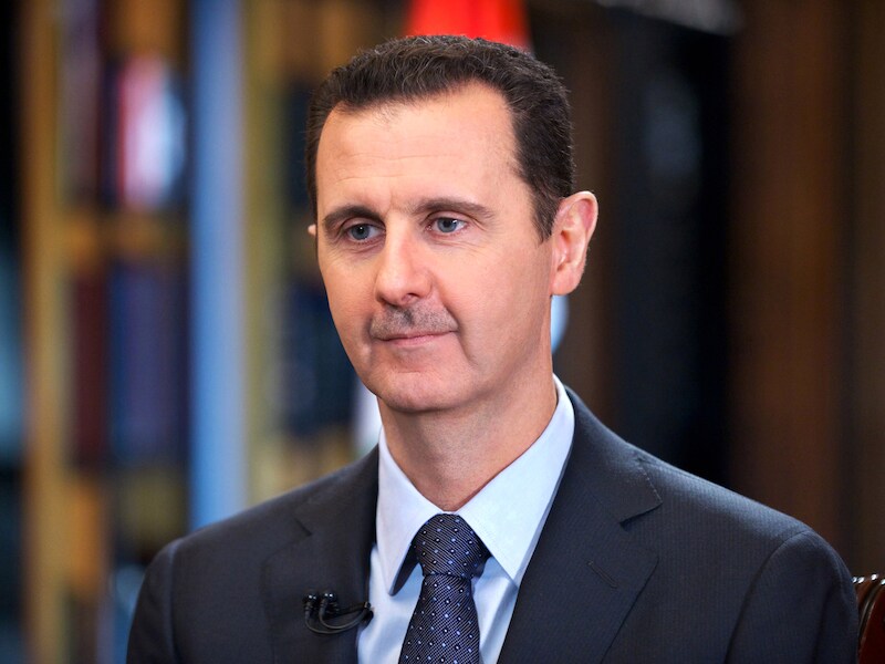 De Syrische president Assad tijdens het interview met de Britse krant Sunday Times