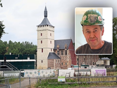 De restauratie van het Kasteel van Horst verloopt traag, maar daar zijn goede redenen voor. Inzet: Pascal, een medewerker van Denys in onderaanneming voor erfgoedorganisatie Herita, stelde zelfs zijn pensioen met een jaar uit om de renovatie van de donjon (toren) tot een goed einde te brengen.