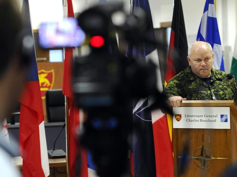 Generaal Charles Bouchard.