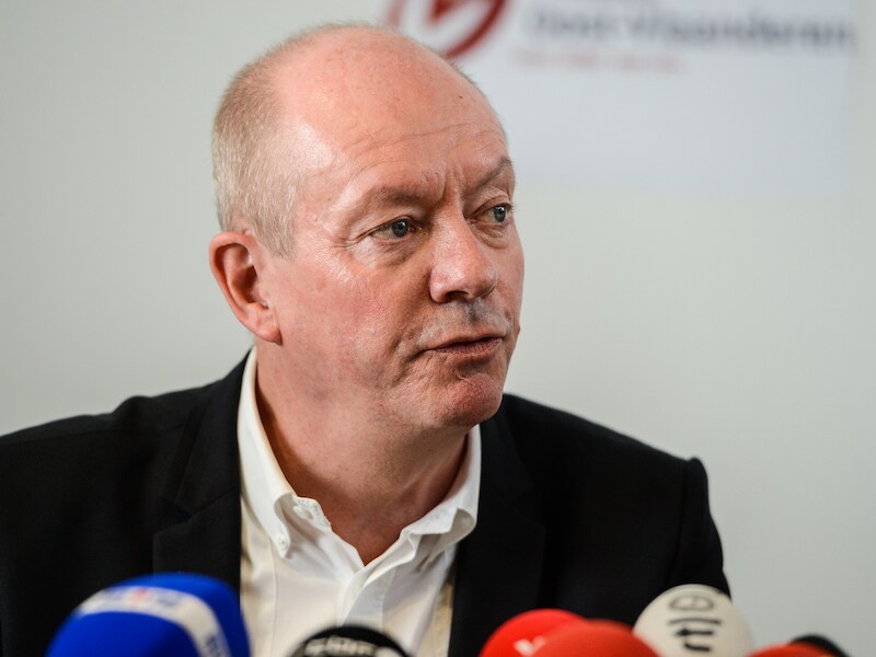 Gouverneur Jan Briers neemt de communicatieverantwoordelijkheid op zich, zo verduidelijkte hij vandaag op een persconferentie.