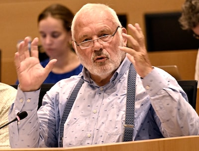 Jean-Marie Dedecker, de enige rechtse politicus die Israël radicaal veroordeelt: “Wie zoiets krom recht praat, leeft onder een stolp of is cynisch”