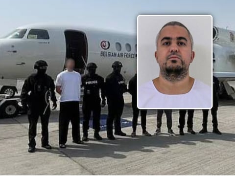 Drugscrimineel Othman ‘Patron’ El Ballouti (inzet) werd met een privévliegtuig van Dubai naar België overgebracht. 