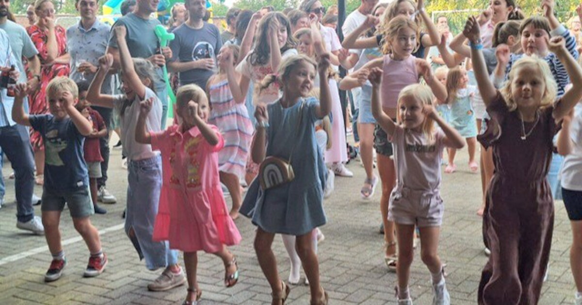 Dans, spel en gezelligheid bij eerste Indian Summer in basisschool ‘De Weide Wereld’