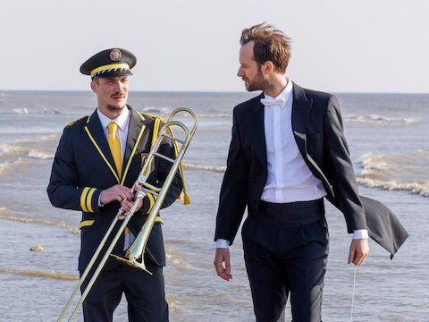Pierre Lottin (Jimmy Lecocq) en Benjamin Lavernhe (Thibaut Desormeaux)