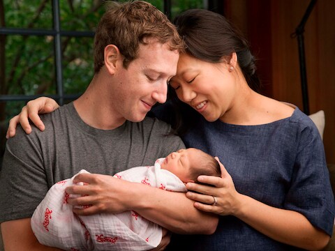 Facebookoprichter Mark Zuckerberg en zijn vrouw Priscilla Chan werd vorig jaar zelf ook ouders van hun eerste kind Maxima.