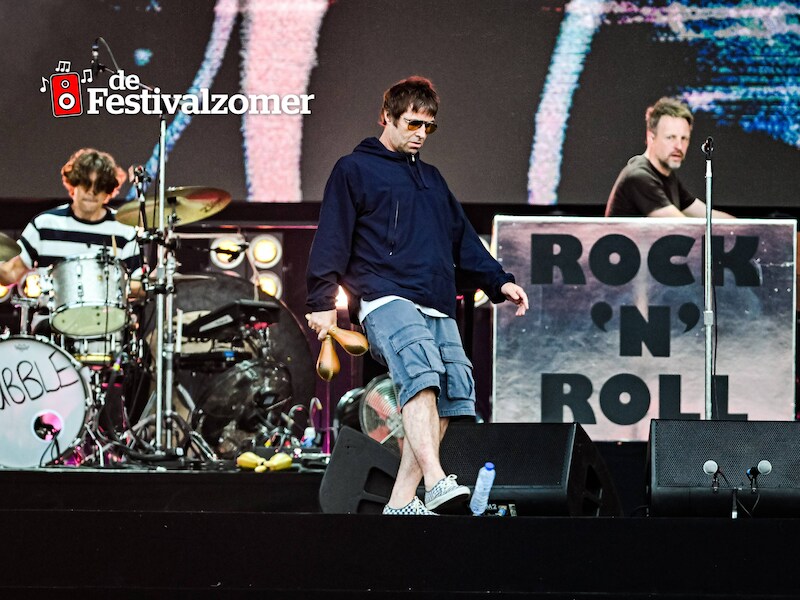KIJK. Meezingmoment op Rock Werchter: heel het festivalterrein brult mee met ‘Wonderwall’