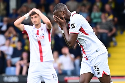 Nachtmerrie voor Antwerp: vlak nadat Doubmia penalty mist, verdubbelt Piedfort de voorsprong voor Westerlo