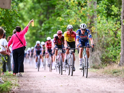 Het BK Gravel strijkt volgende maand neer in Grobbendonk.