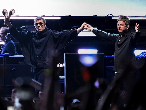 Nieuwe Oasis-tournee steeds waarschijnlijker: Liam en Noel zouden in 2027 maar liefst 23 keer optreden