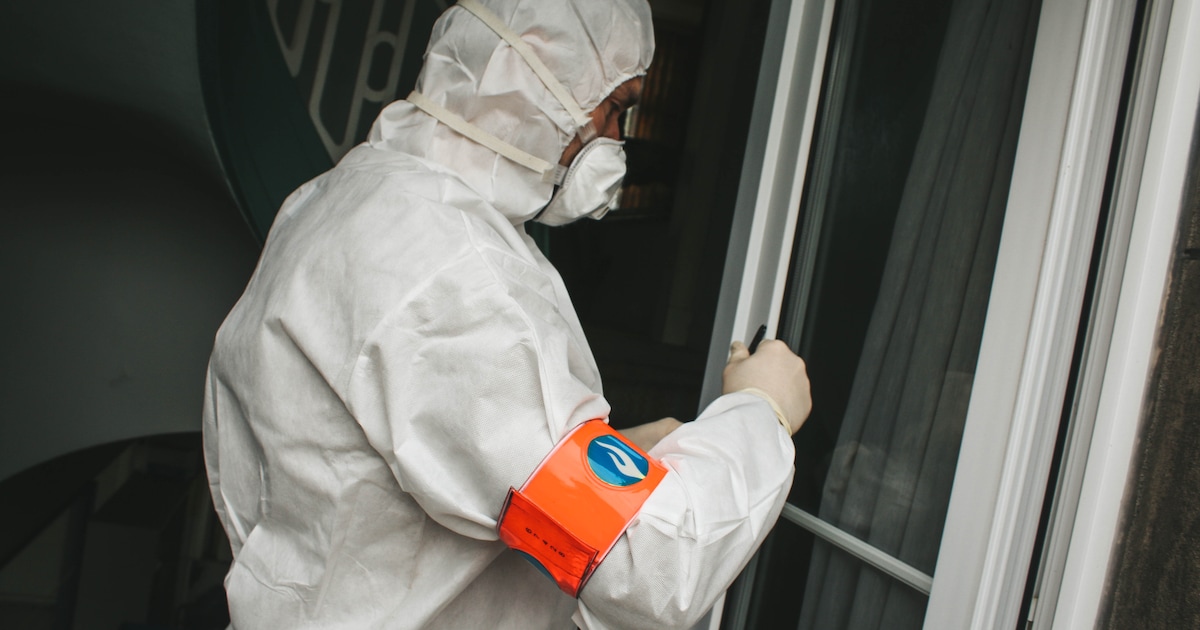 Raam van woning geforceerd bij inbraakpoging