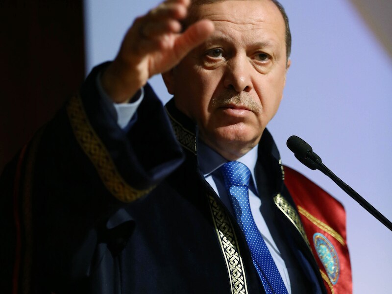 De Turkse president Recep Tayyip Erdogan ziet wel wat in de manier hoe Hitler over Duitsland heerste.
