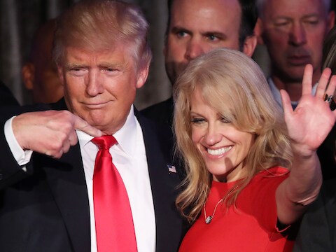 Trump en campagnemanager Kellyanne Conway.
