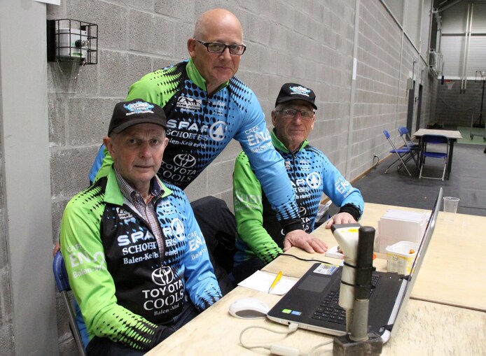 Bijna 1.500 wielertoeristen rijden Classic zonder Tom Boonen | Balen ...
