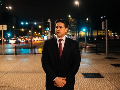 Yousef Ibrahim Algouri is voorzitter van het comité en voorzitter van de parlementaire commissie Buitenlandse Zaken in Libië. 