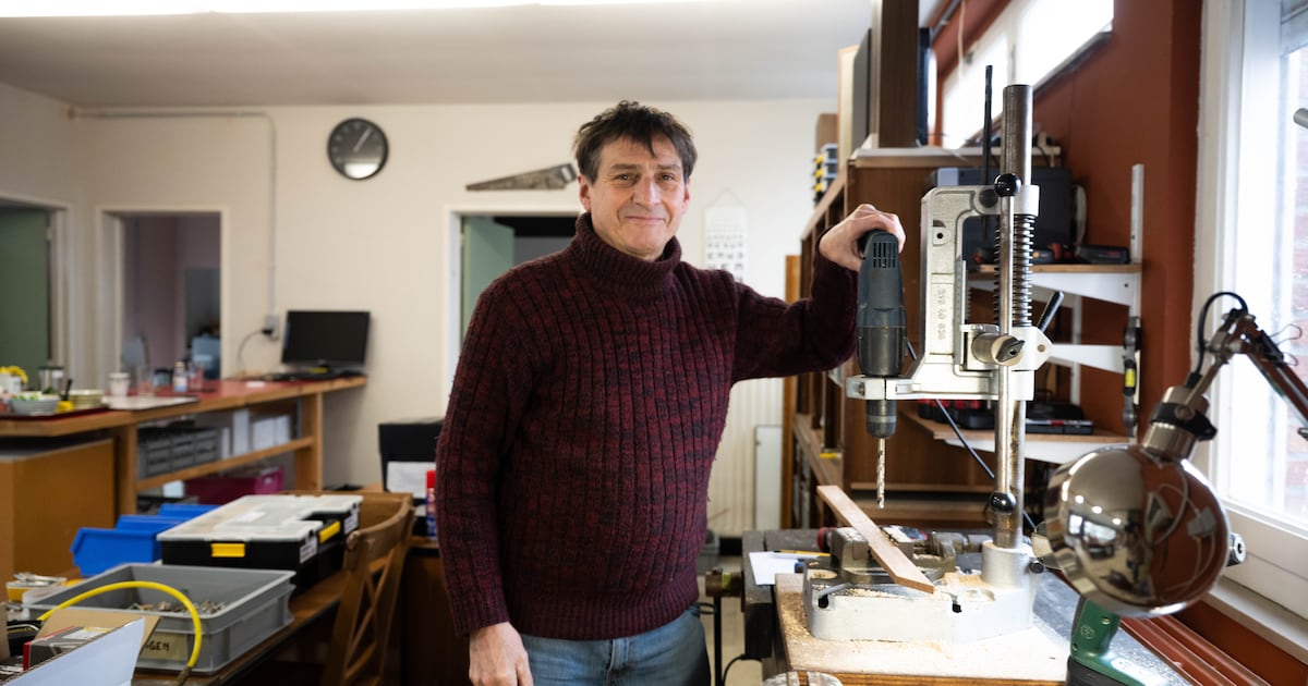 Deelatelier Rupelstreek vindt nieuwe stek in Schelle en start meteen met repaircafé