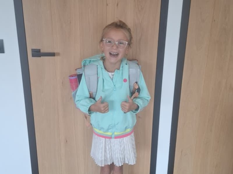 Lisanne uit Veerle start vol goede moed in het tweede leerjaar