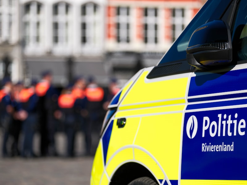 Veertiger uit Puurs ontvoerd door nepagenten en dagenlang gegijzeld: politie pakt drie verdachten op