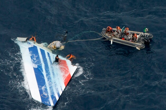 Een brokstuk van vlucht AF477.