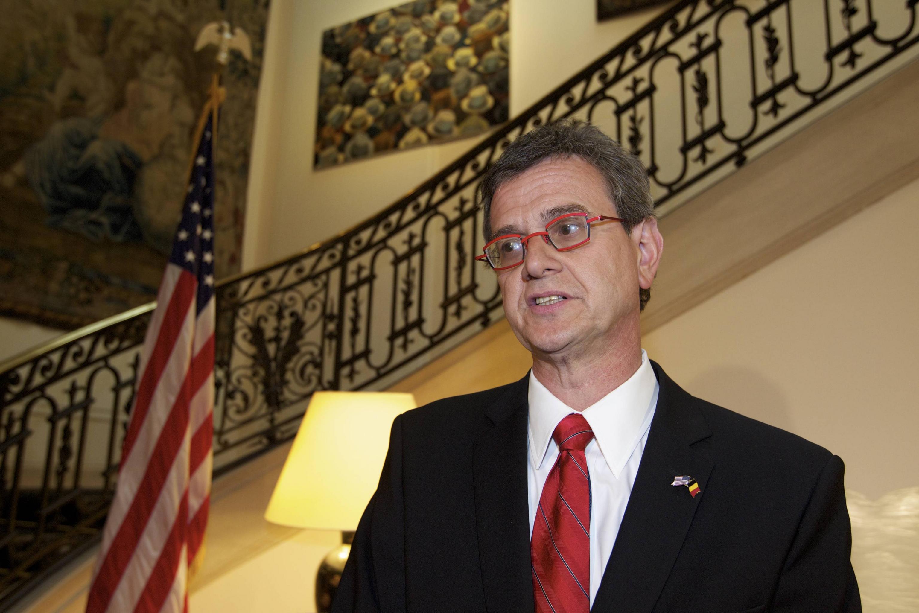 Howard Gutman, de Amerikaanse ambassadeur in België, ligt onder vuur bij Newt Gringrich door een vermeend 'antisemitische' uitspraak.