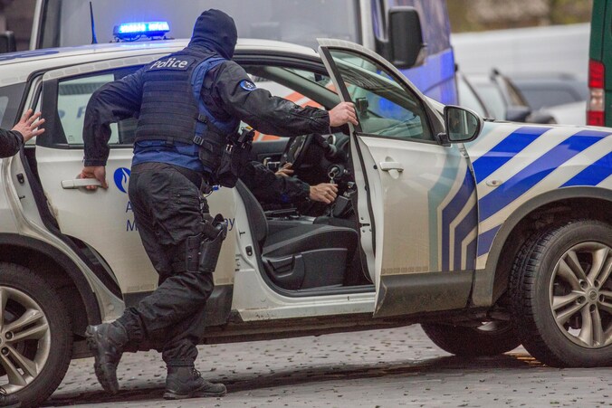 Malaise bij federale politie: elitekorps vertrouwt commando niet meer ...