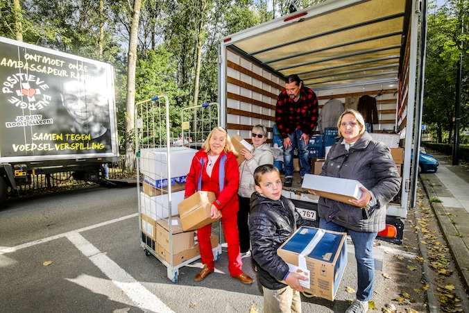 Colsol krijgt extra voedsel na diefstal. “We moesten tien gezinnen in ...