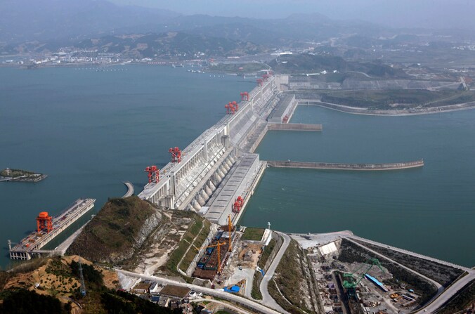 De Drieklovendam in China heeft het ecosysteem in de regio om zeep geholpen.
