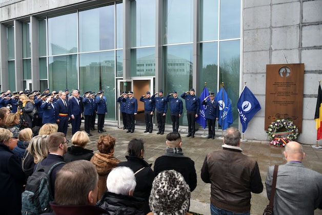 Herdenking overleden politieagenten