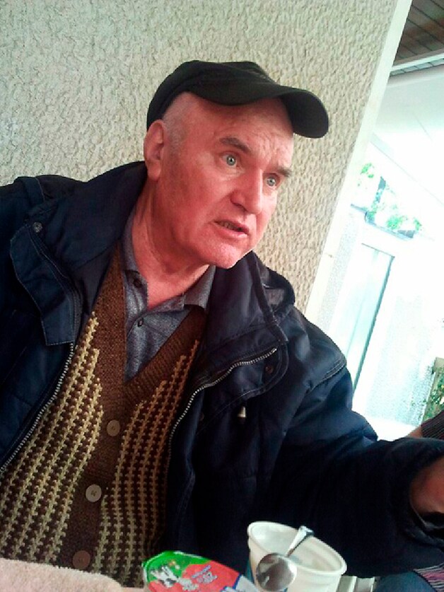 Een fel vermagerde Mladic.