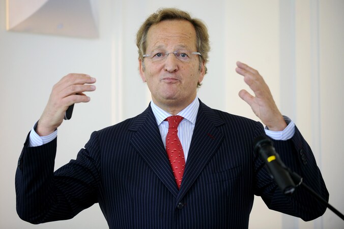 Peter Wilhelm.
