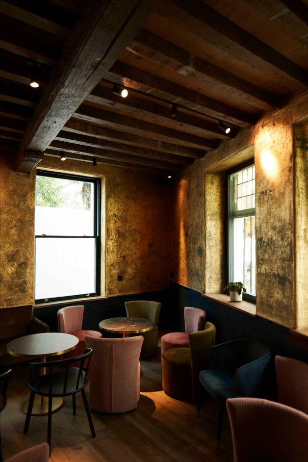 24 uur op 24 genieten: na een restaurant en wijnbar openen ondernemer ...