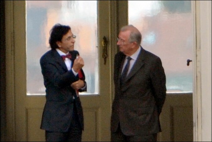 Elio Di Rupo vanochtend bij koning Albert.