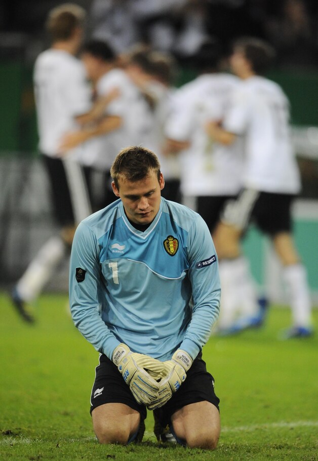 Mignolet moest zich destijds drie keer gewonnen geven.