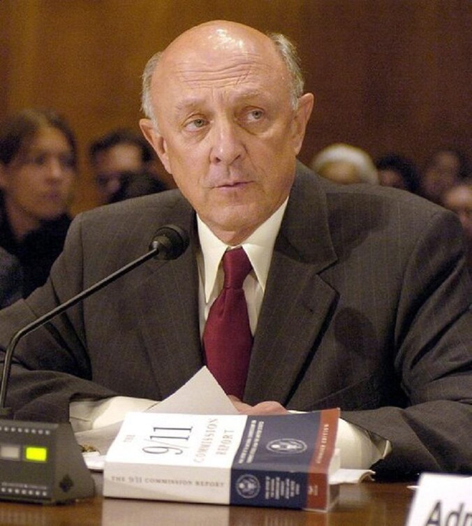 Ex-CIA-baas James Woolsey