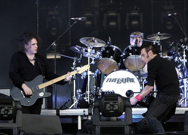 Robert Smith van The Cure heeft het nog steeds.