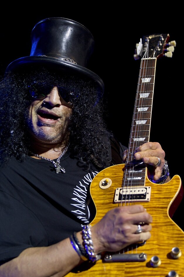 Slash maakte, mee dankzij enkele Guns 'N Roses-songs, een prima beurt.