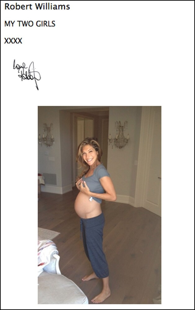 Robbie Williams is in de zevende hemel nu hij en zijn vrouw Ayda Field in september een eerste kindje verwachten.