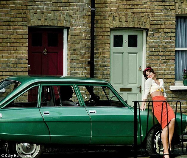 Cheryl Cole in 'Under The Sun' videoclip