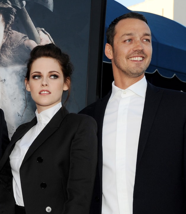 Kristen Stewart en Rupert Sanders bij de première van 'Snow White and The Huntsman'.