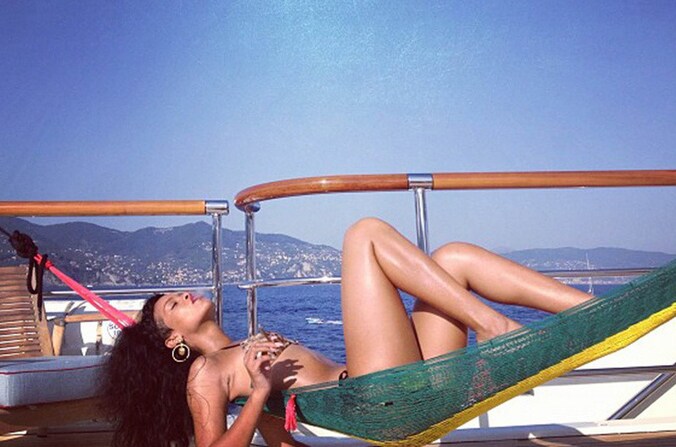 ©Twitter @rihanna