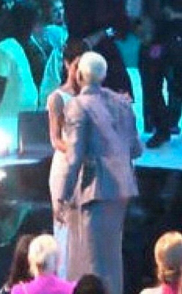 Het werd warm tussen Rihanna en Chris Brown