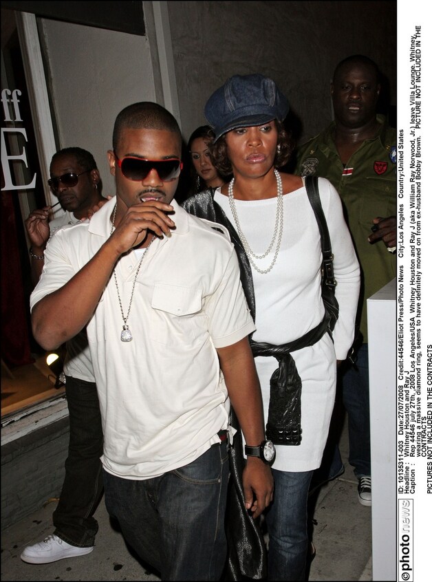 Whitney en zanger Ray J, met wie ze een knipperlichtrelatie had.