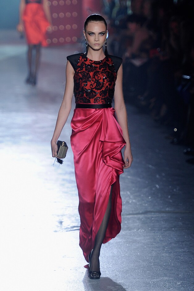 Jason Wu gebruikte het kleur ook in zijn herfstcollectie op de modeweek in New York.