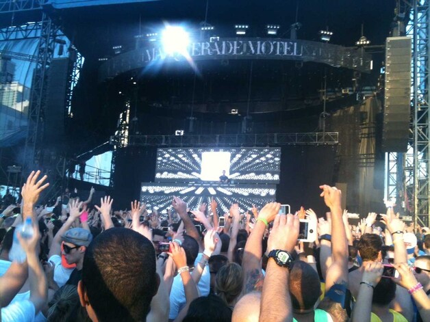Calvin Harris, een absolute aanrader om te gaan zien op Tomorrowland.