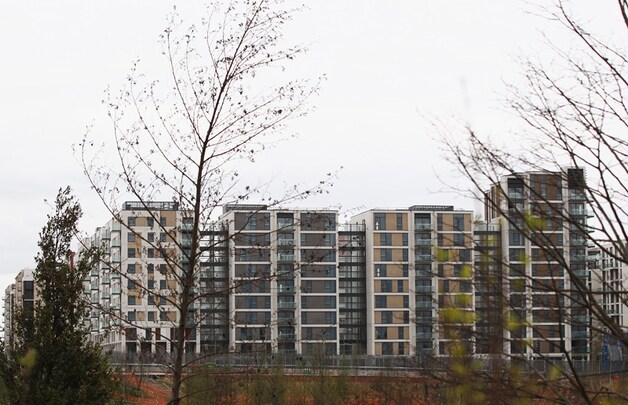 In deze flats zullen de atleten verblijven.