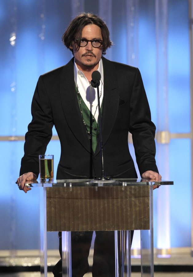 Johnny Depp in januari dit jaar op de uitreiking van de Golden Globes. Het is al meer dan een jaar geleden dat de acteur nog eens samen zijn partner Vanessa Paradis op de rode loper verscheen.